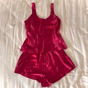 New Victoria’s secret Barbie pink mini short silk sleeping set with low back top